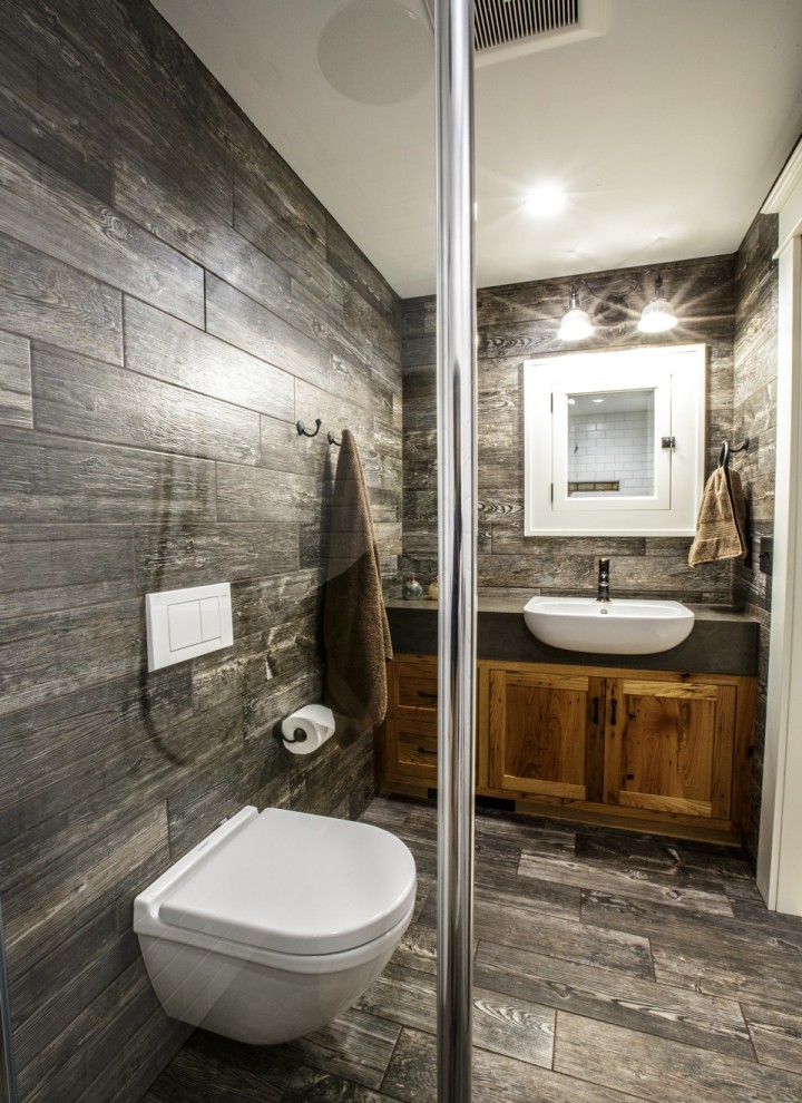 Farmhouse bathroom bathroom designed by Adrienne Dorig Leland