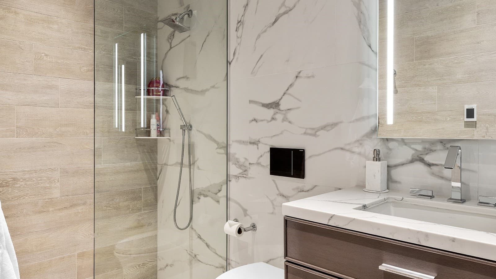 Dramatic bathroom in West Aspen home Dramatic bathroom in West Aspen home