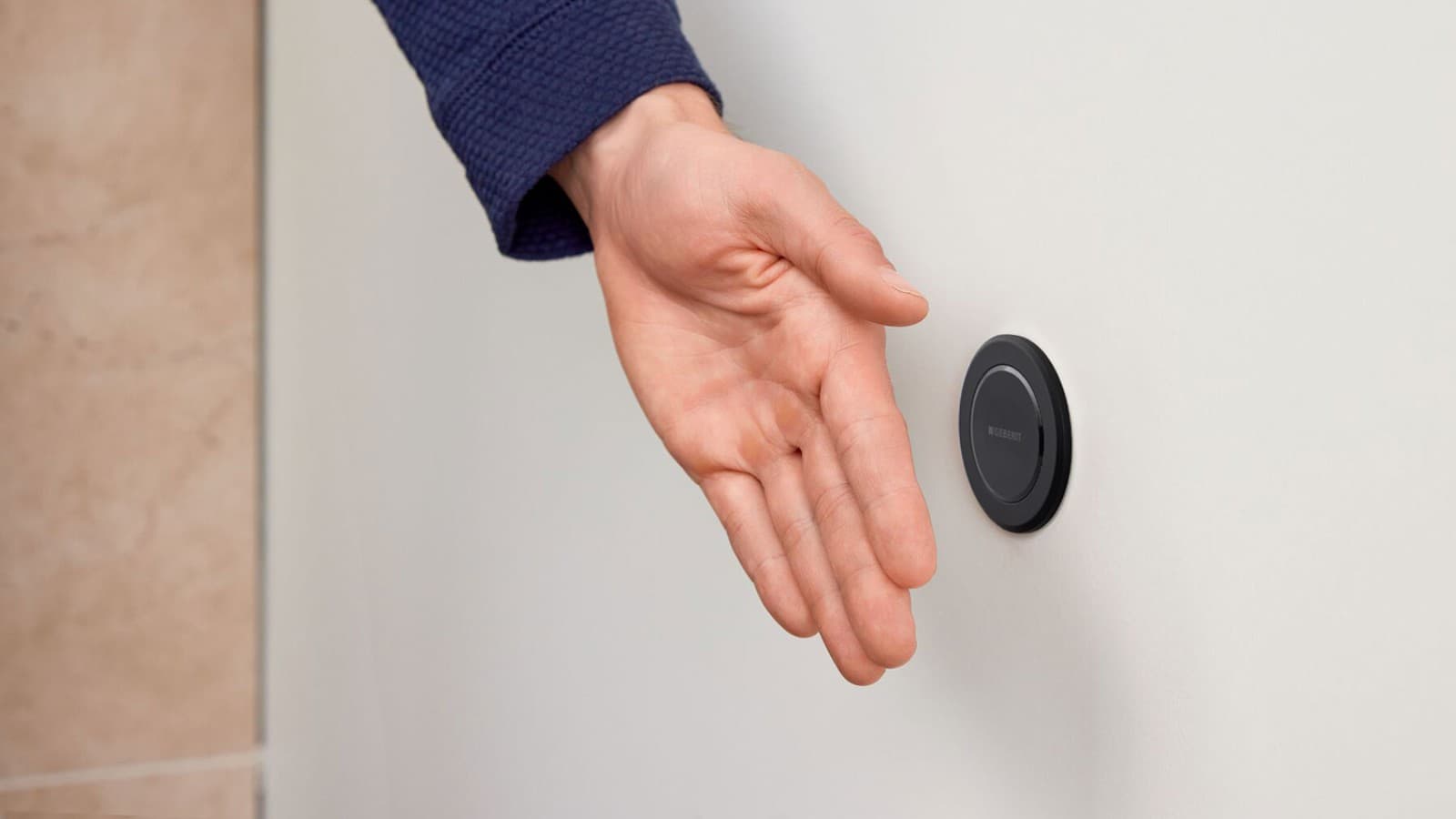 Geberit remote flush Type 10 in matte black Geberit remote flush Type 10 in matte black