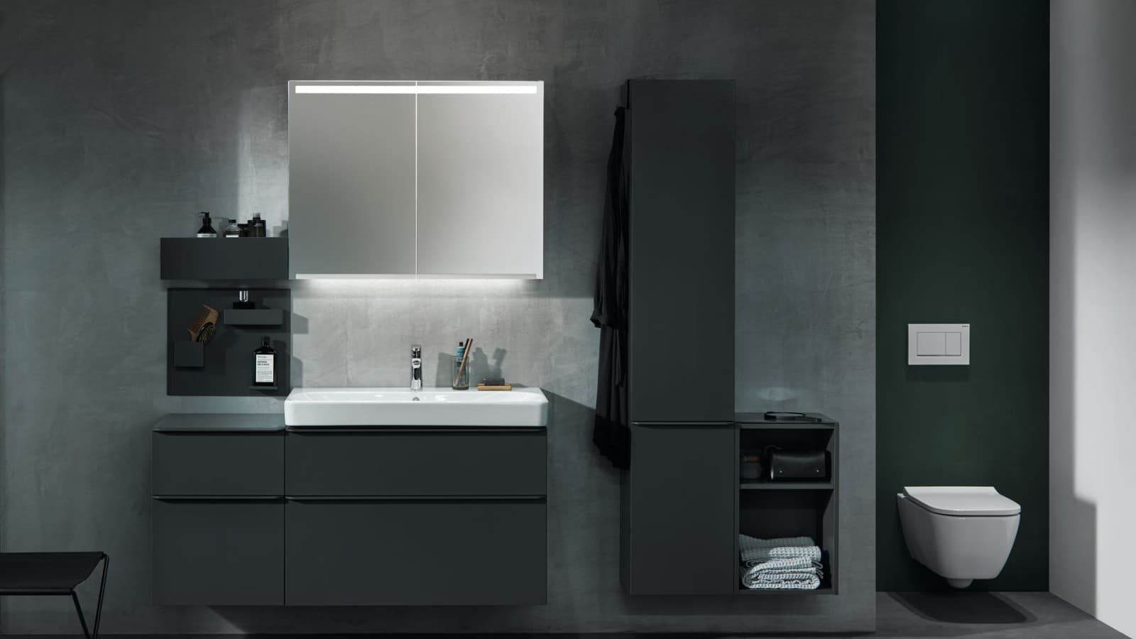 A wall-hung toilet installed in a niche A wall-hung toilet installed in a niche